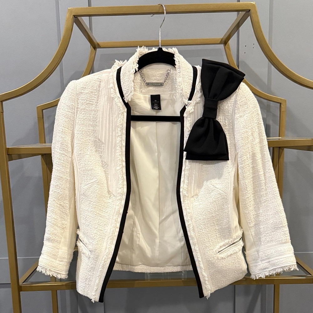 WHBM tweed cropped blazer 3/4 arm length. Size 00.